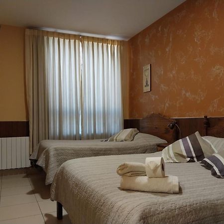 Mitru Express Tupiza Hotel Buitenkant foto